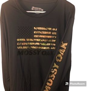 XL Mossy Oak Gray Long Sleeve shirt